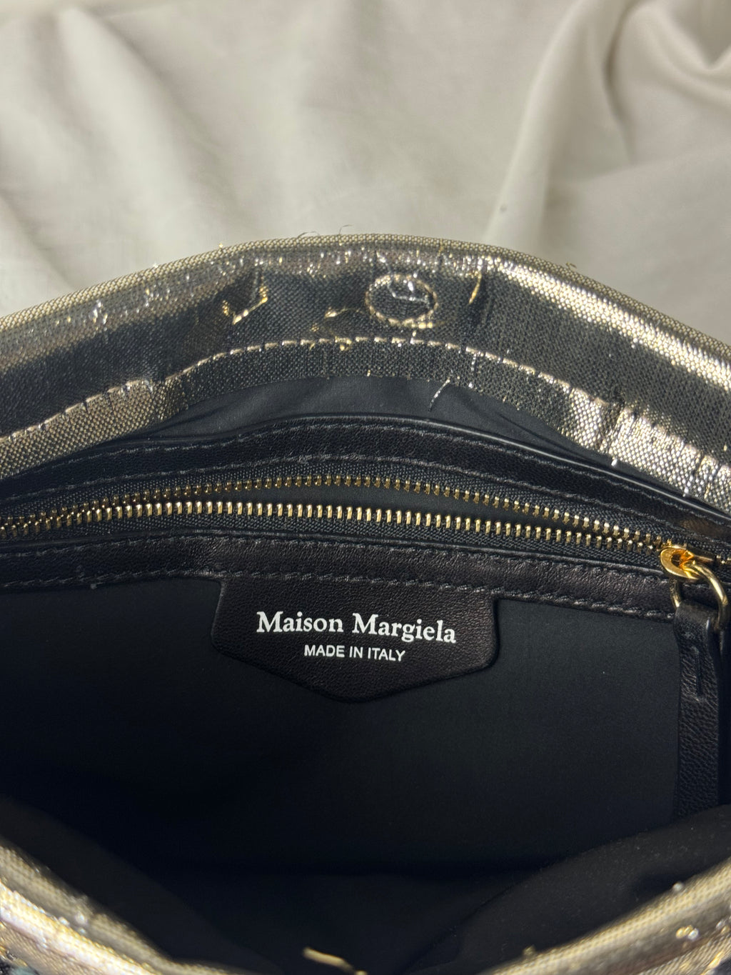 Glam Slam Red Carpet Shoulder Bag Black / Metal