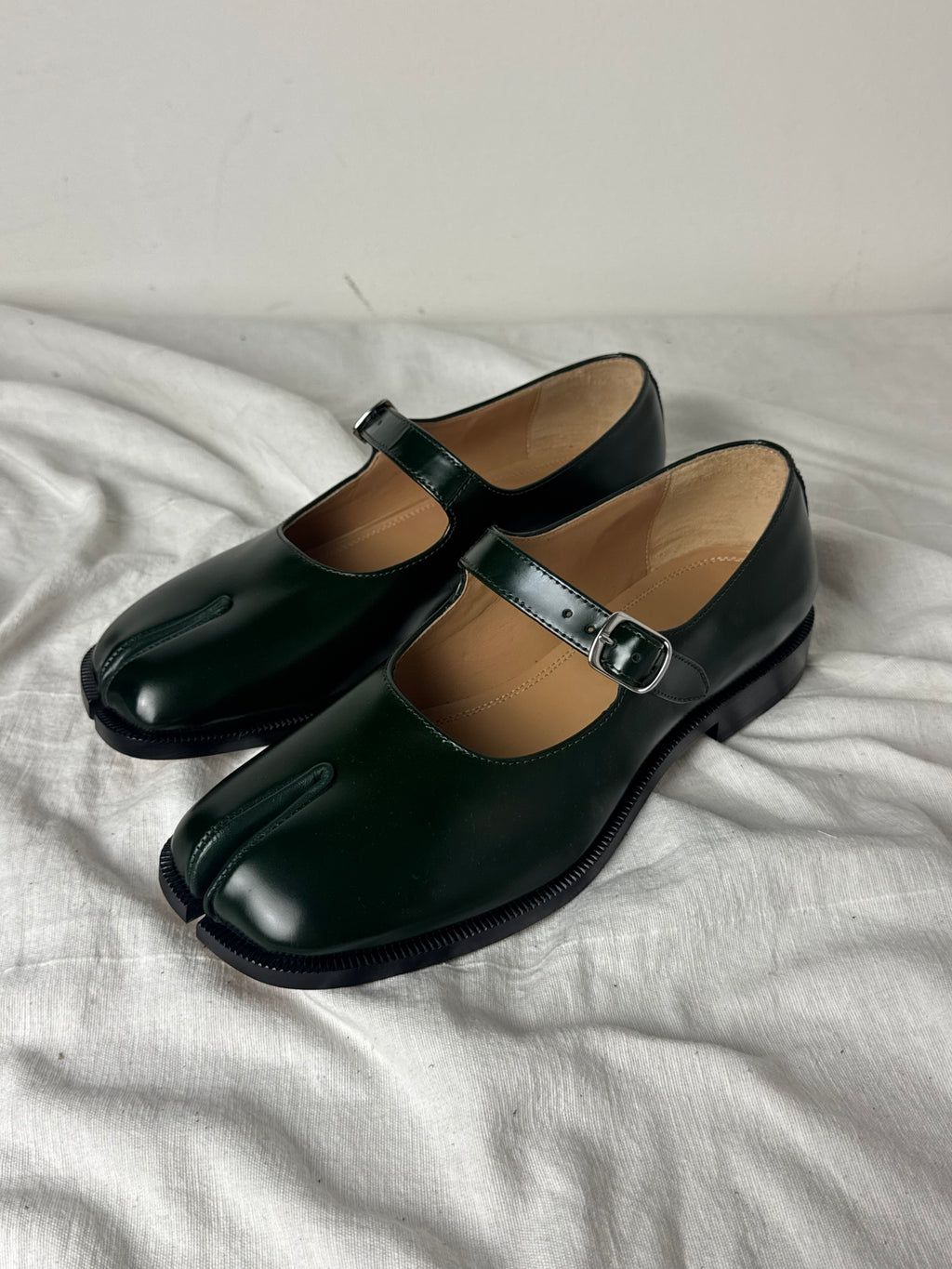 Tabi Mary Jane Chasseurs Green / Black