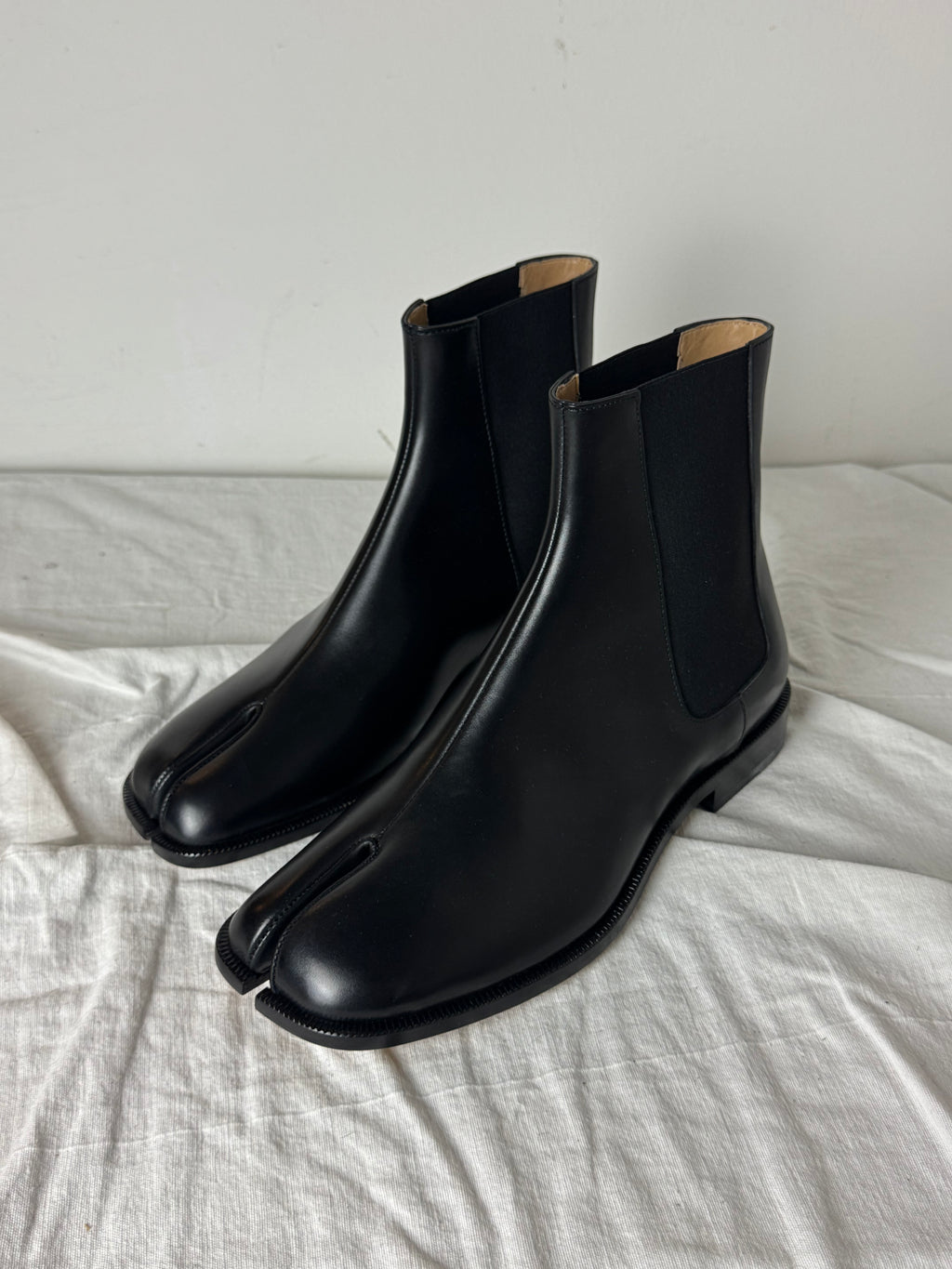 Tabi Ankle Boots Black