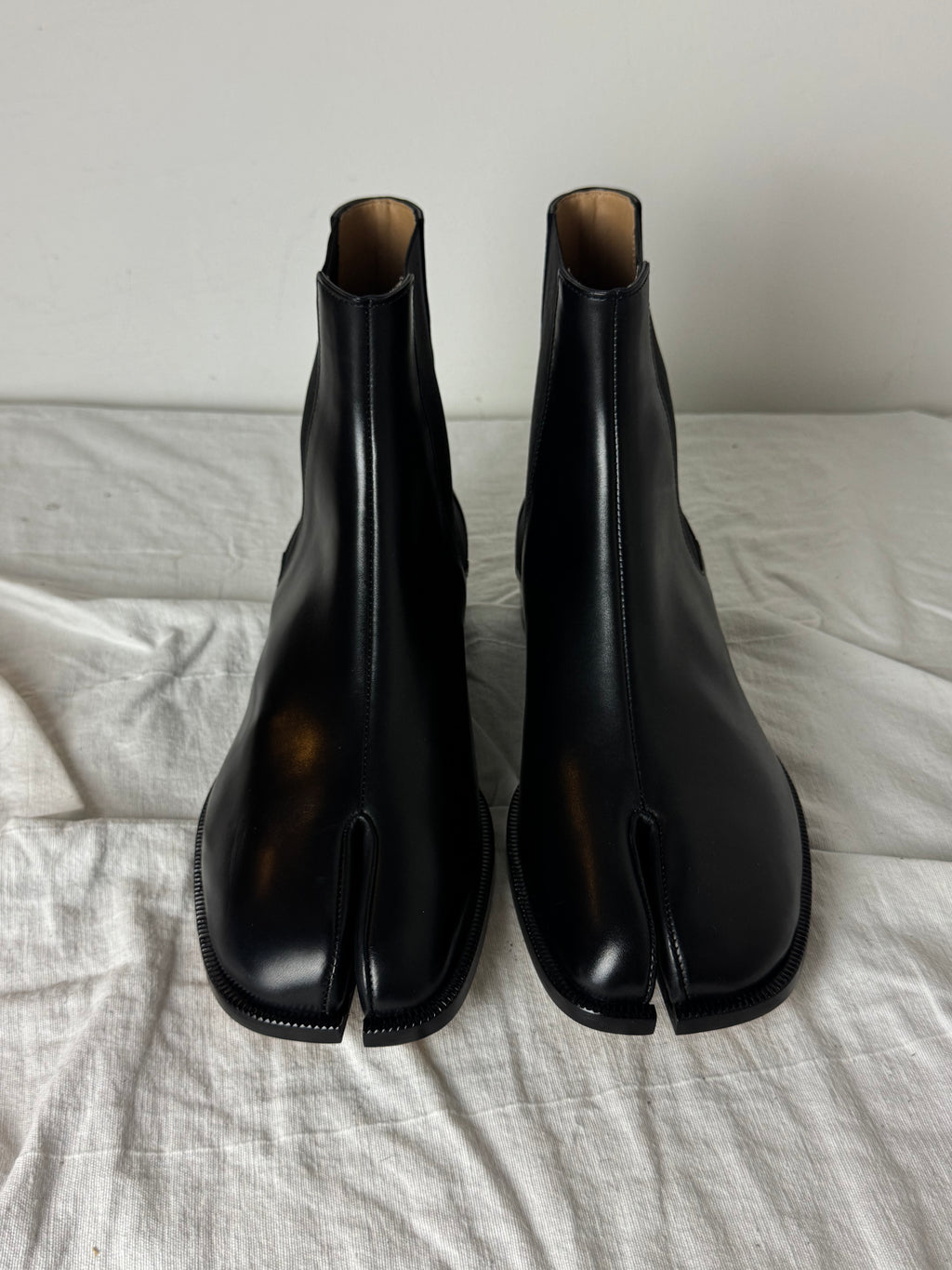 Tabi Ankle Boots Black