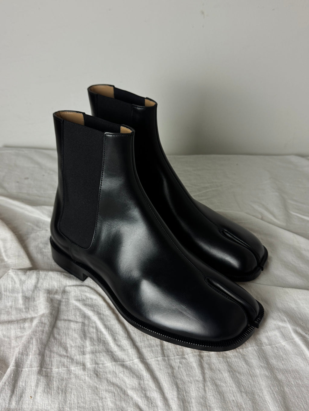 Tabi Ankle Boots Black