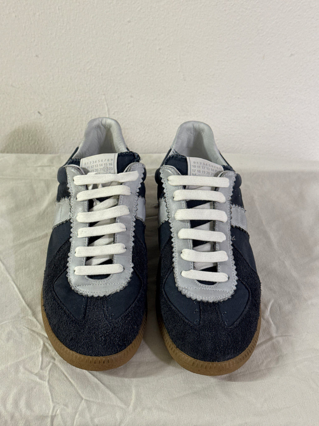 REPLICA GAT Low-Top Sneakers Blue / Grey / Gum
