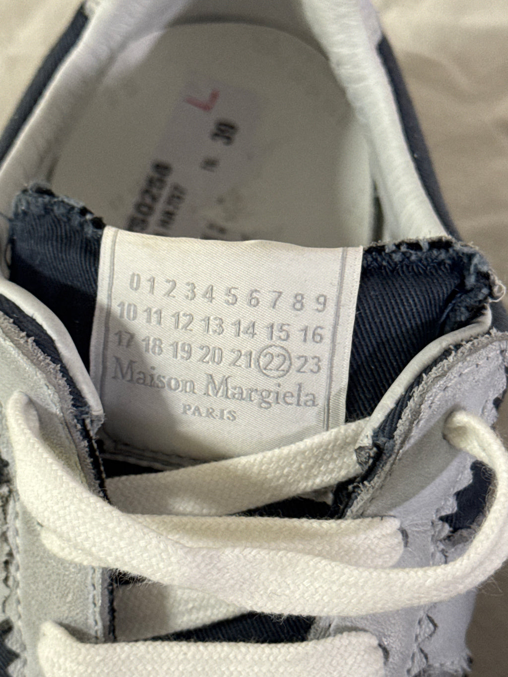 REPLICA GAT Low-Top Sneakers Blue / Grey / Gum