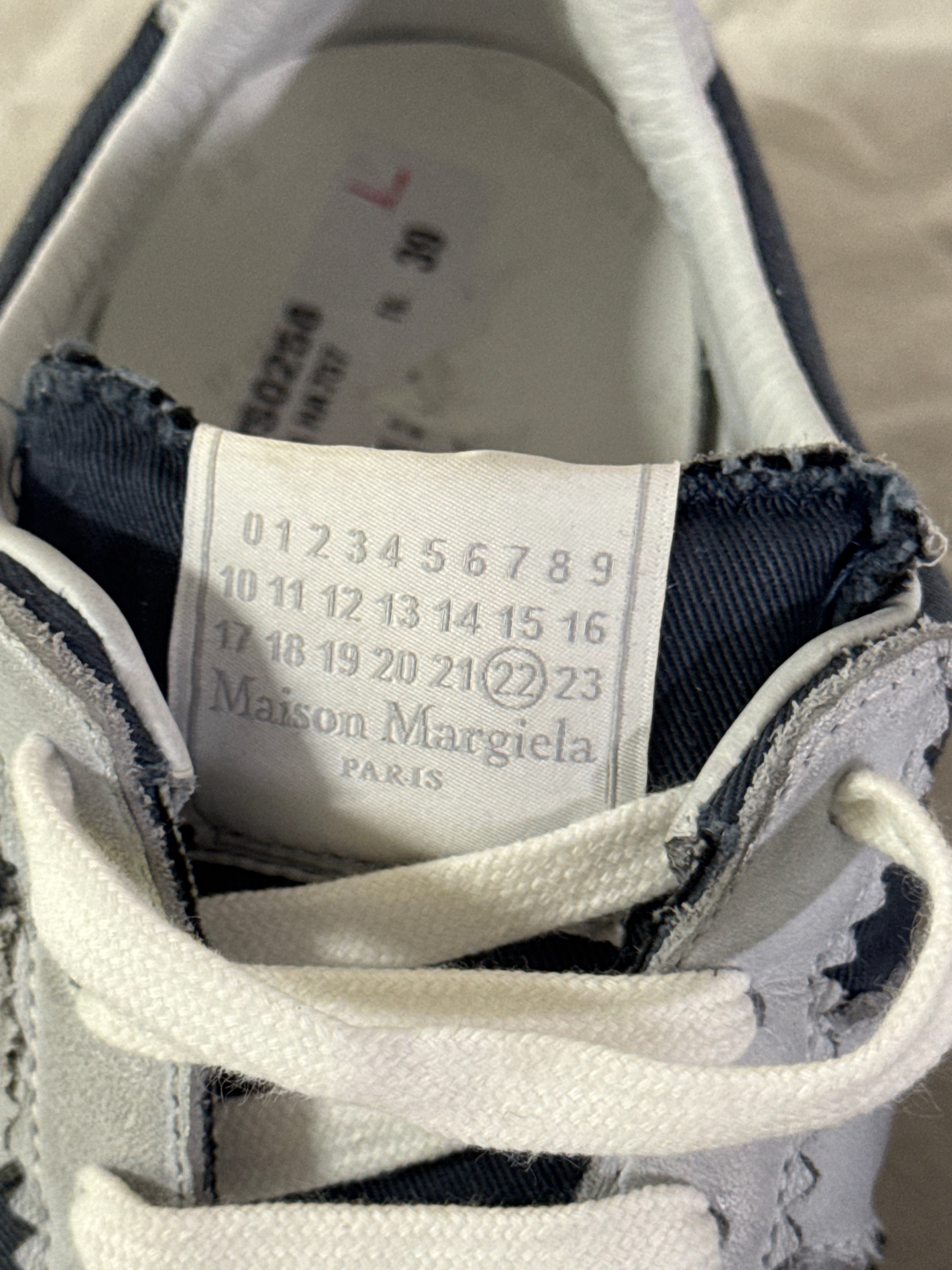 REPLICA GAT Low-Top Sneakers Blue / Grey / Gum