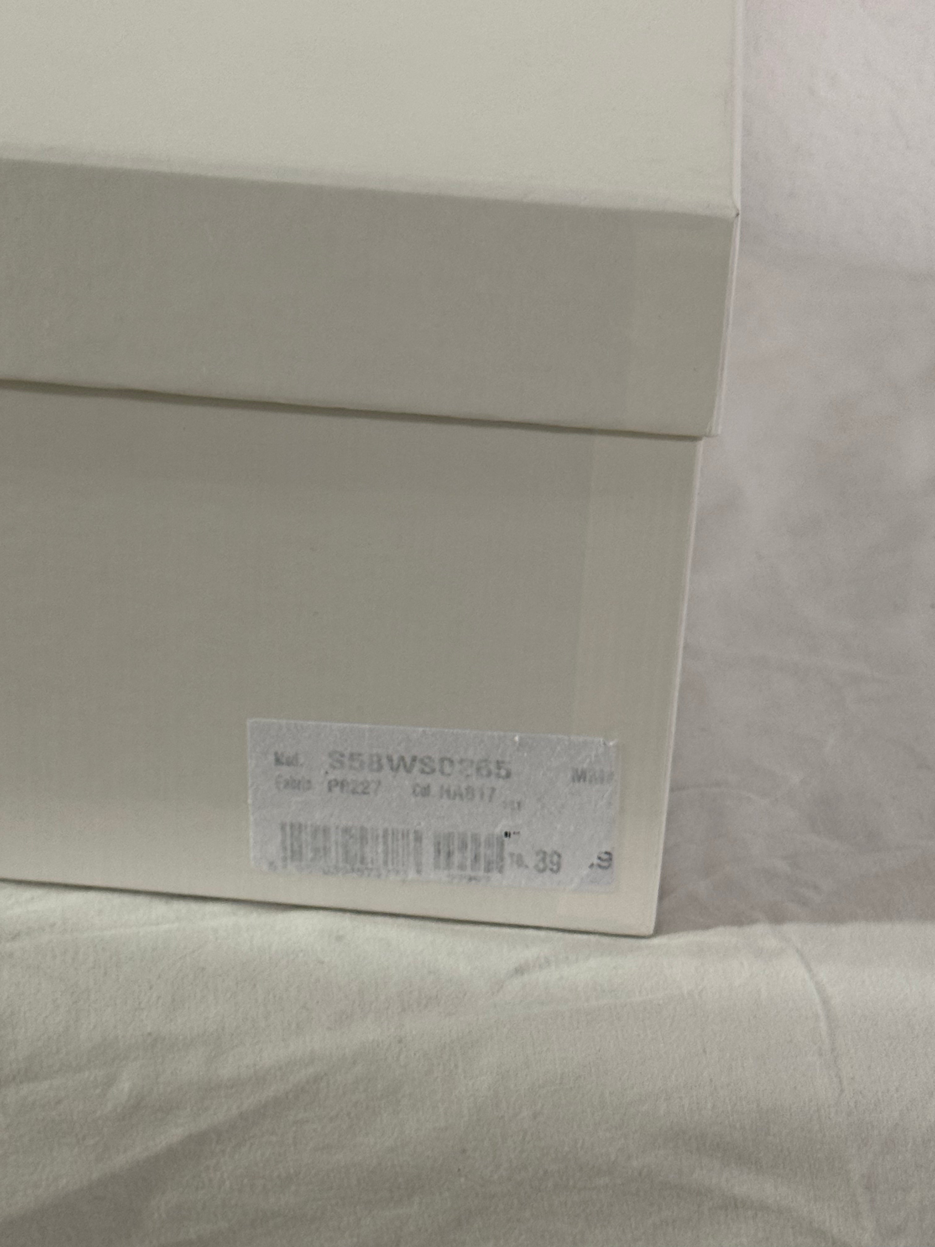 REPLICA GAT Low-Top Sneakers Brown / Gum