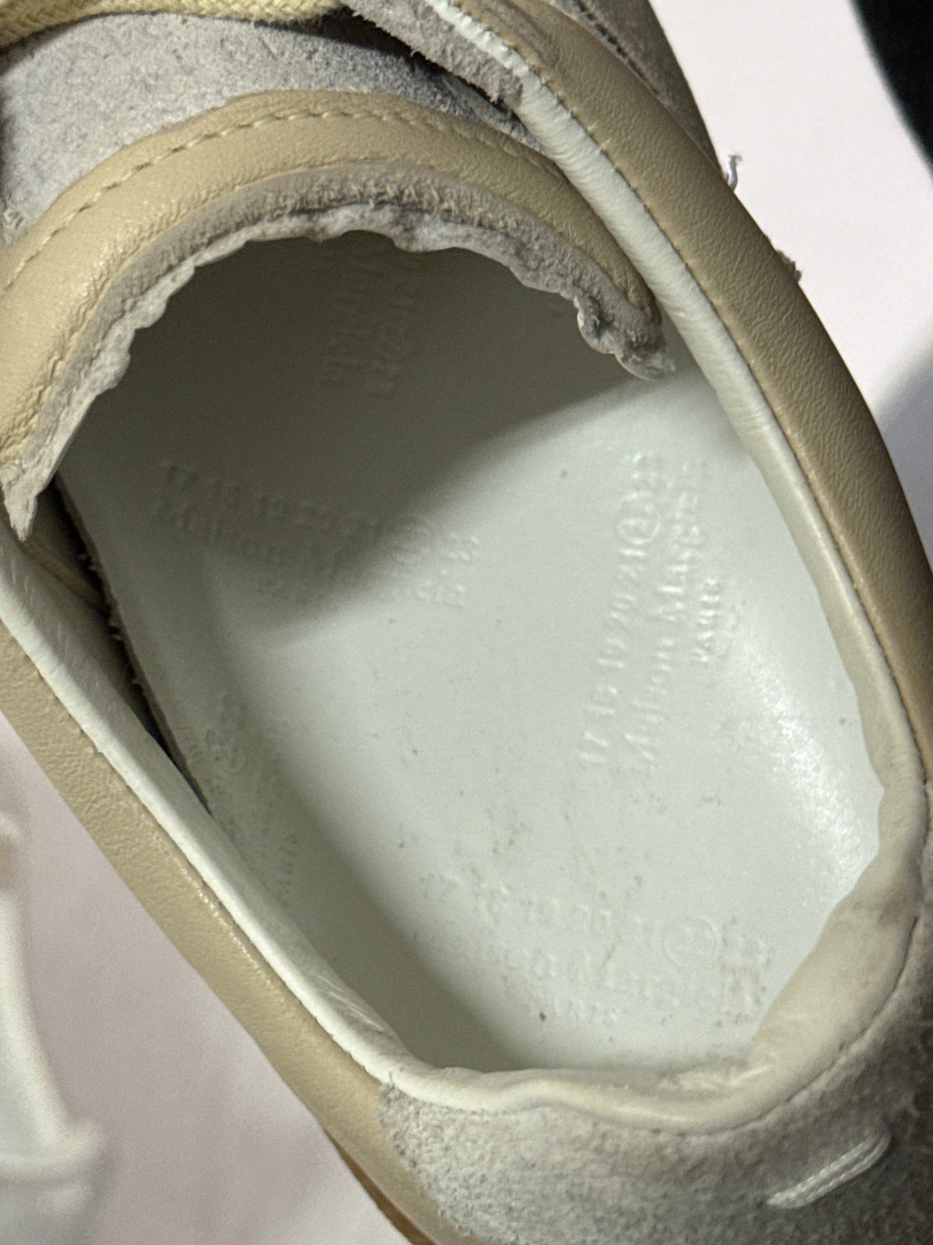 REPLICA GAT Low-Top Sneakers Inside Out