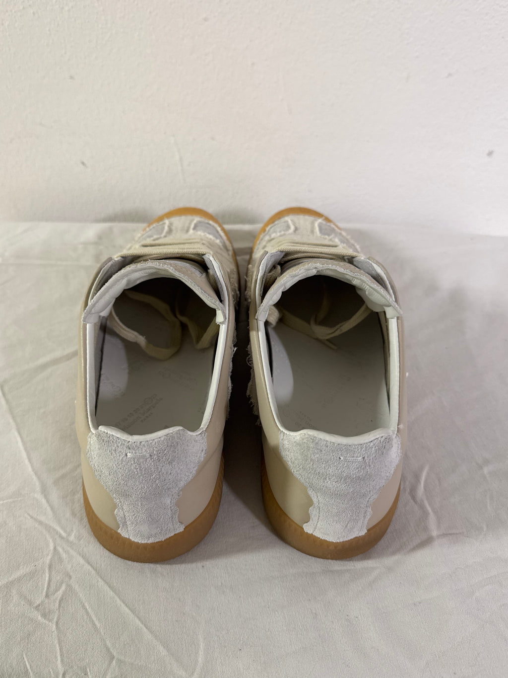 REPLICA GAT Low-Top Sneakers Inside Out