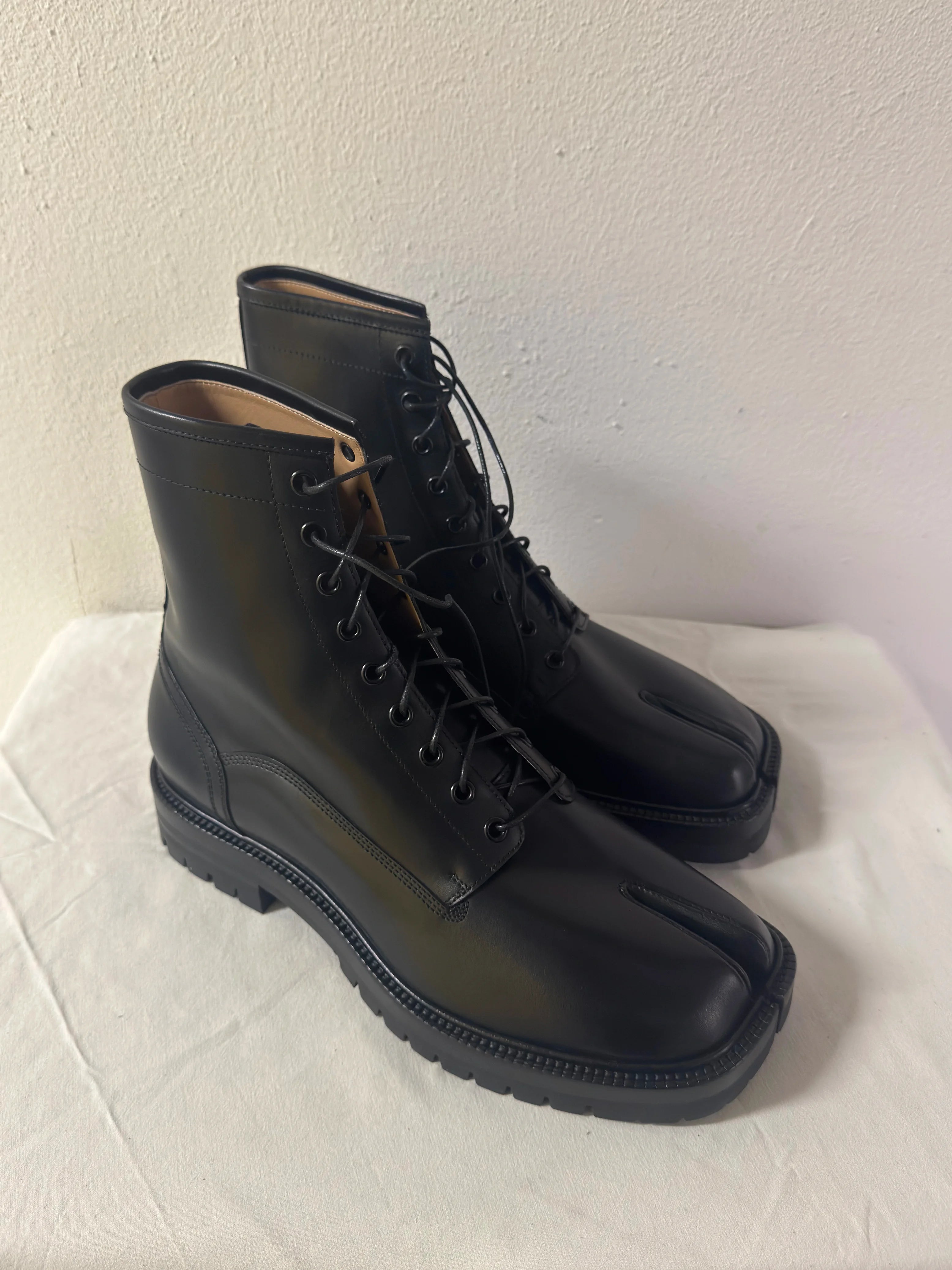 Tabi Combat Boots Black