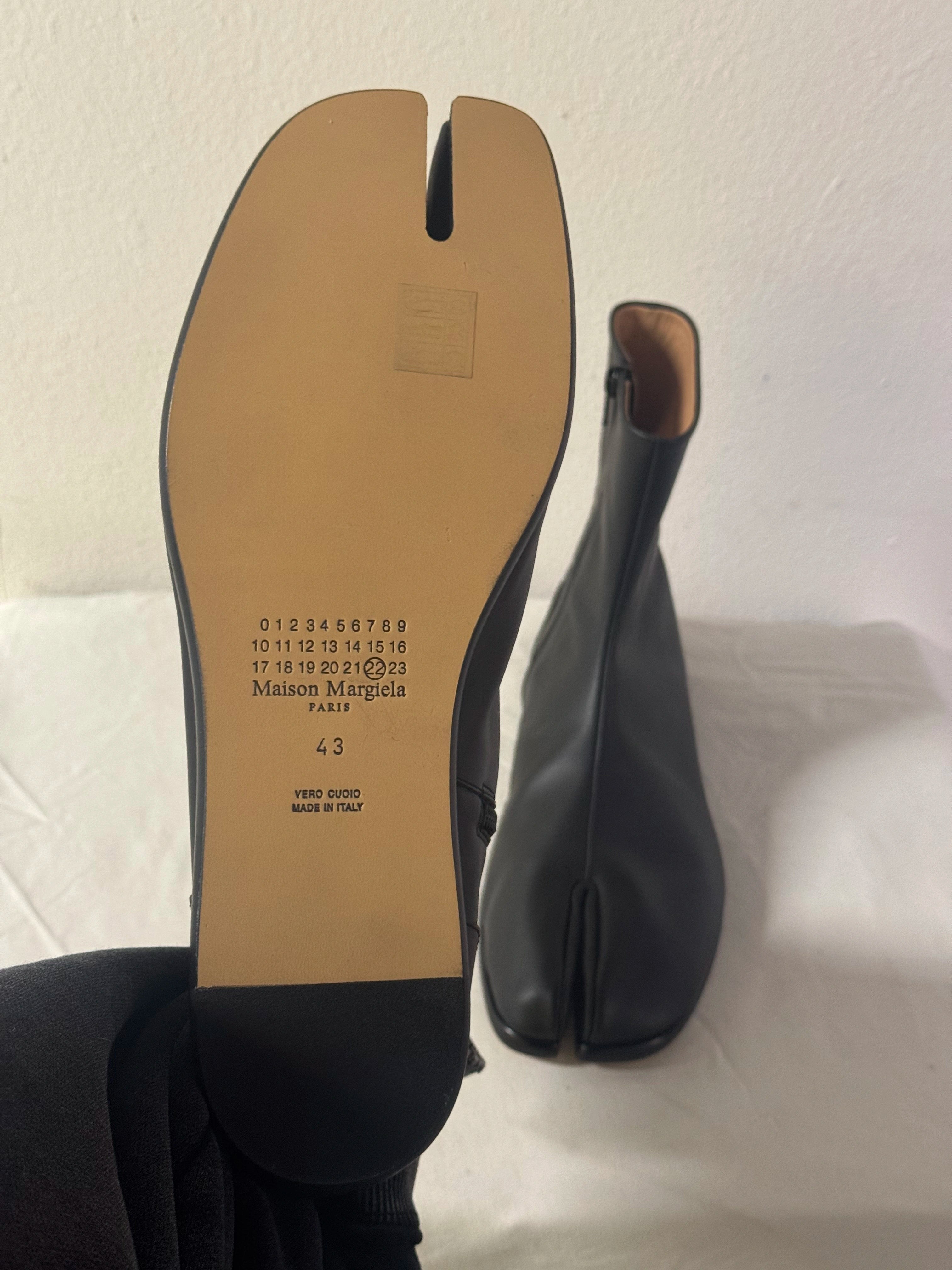 Tabi Flat Boots Black